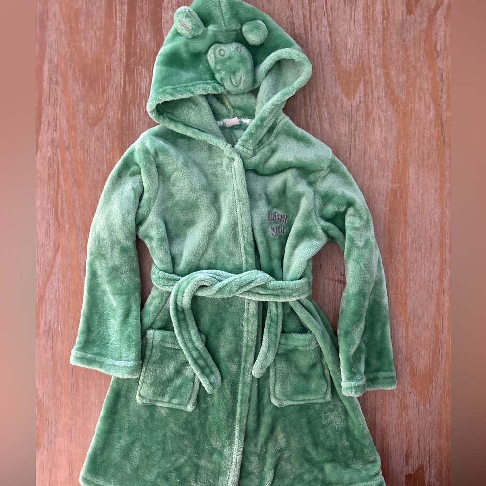 Alligator Hooded Plush Robe - Picture 4 of 9